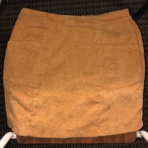 Pocket side corduroy skirt